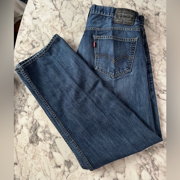 Levi's Other - Levi’s 569 loose straight fit jeans. Size 34X34